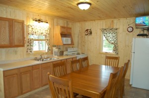 Cabin 7 Loon - kitchen