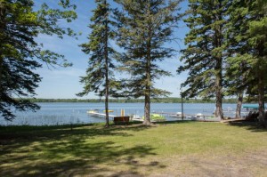 Cabin 2 Walleye - lake view