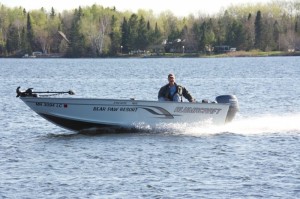 16.5ft Alumacraft Escape 40hp Yamaha tiller